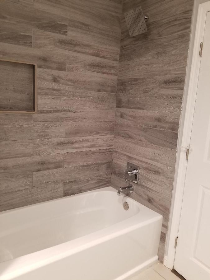 Private In Angeles With Wifi And Ac And Private Fridge!!! Hospedagem domiciliar