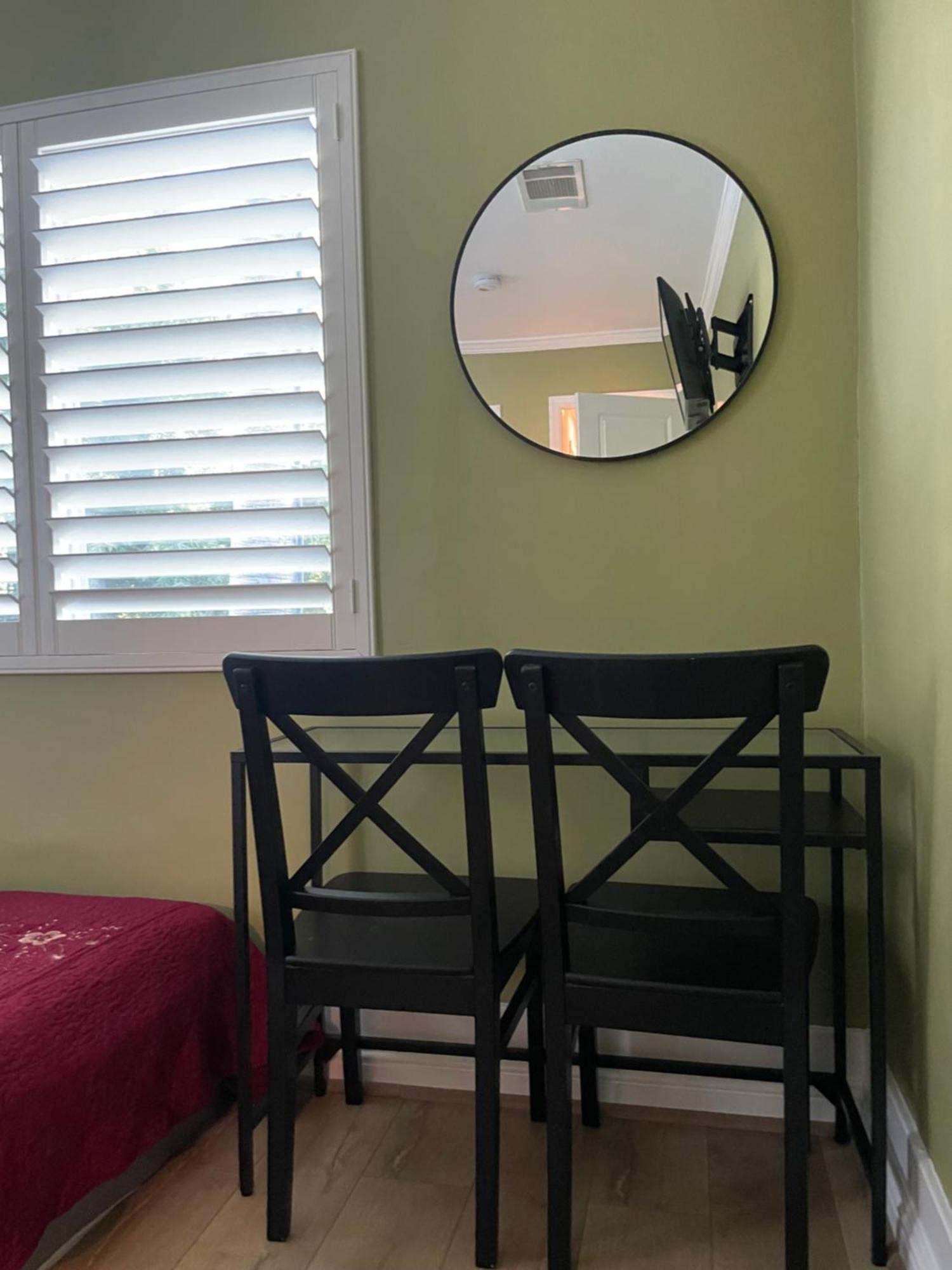 Private In Angeles With Wifi And Ac And Private Fridge!!! Hospedagem domiciliar